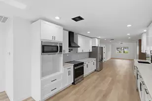4829 Willowbend Blvd, Houston, TX 77035 - Photo 8