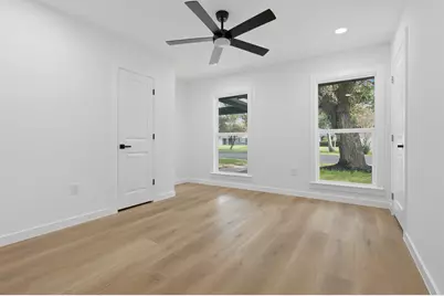 4829 Willowbend Boulevard, Houston, TX 77035 - Photo 12
