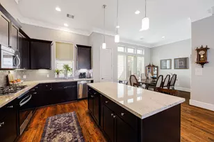 1010 W 24th St, Houston, TX 77008 - Photo 20