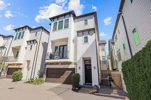 1010 W 24th St, Houston, TX 77008 - Photo 2