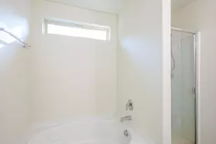 10014 Orchid Spring Ln, Houston, TX 77044 - Photo 10