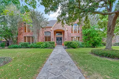 13710 Bayou Parkway Court, Houston, TX 77077 - Photo 2