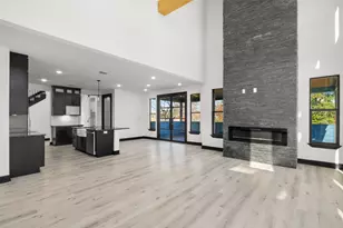 42 Candlestick Dr, Trinity, TX 75862 - Photo 6