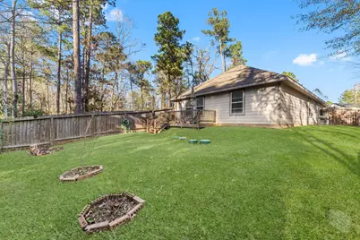 15120 Arrowhead Loop E, Willis, TX 77378 - Photo 18
