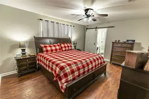 1453 Pin Oak Dr, Bellville, TX 77418 - Photo 8