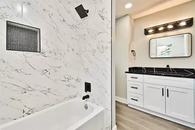 2035 Round Spring Drive, Houston, TX 77339 - Photo 14