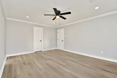 2035 Round Spring Drive, Houston, TX 77339 - Photo 8
