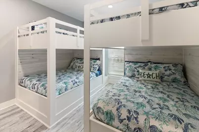 965 Wommack, Crystal Beach, TX 77650 - Photo 20