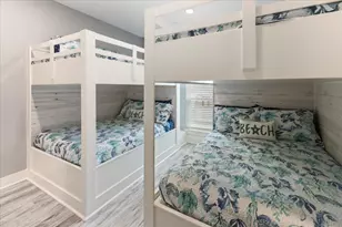 965 Wommack, Crystal Beach, TX 77650 - Photo 20