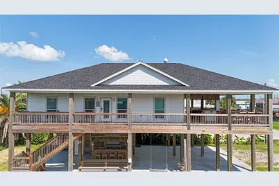 965 Wommack, Crystal Beach, TX 77650 - Photo 1
