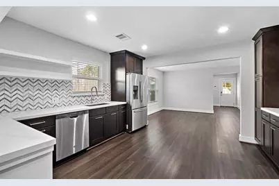1511 McNeil Street, Houston, TX 77009 - Photo 6
