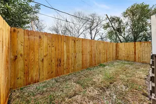 5218 Jezebel St, Houston, TX 77033 - Photo 22