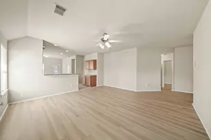 2134 Vermillion Oak St, Fresno, TX 77545 - Photo 10