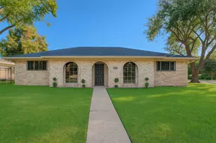 11323 Sageking Dr Dr, Houston, TX 77089 - Photo 1