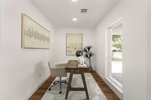 5207 Hummingbird St, Houston, TX 77035 - Photo 12