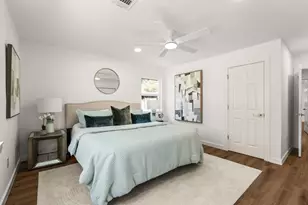 5207 Hummingbird St, Houston, TX 77035 - Photo 14