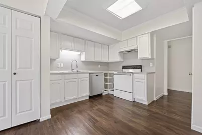 1106 E Red Cedar Circle, The Woodlands, TX 77380 - Photo 16