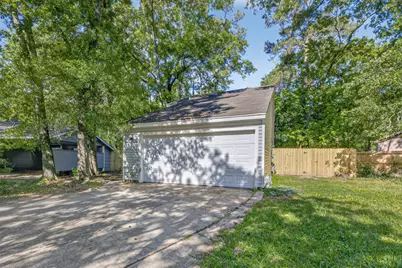 1106 E Red Cedar Circle, The Woodlands, TX 77380 - Photo 6