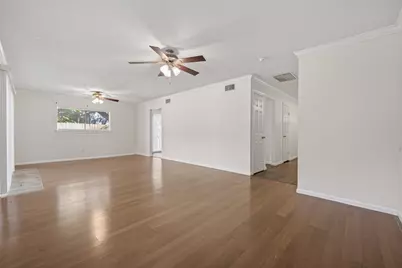 1106 E Red Cedar Circle, The Woodlands, TX 77380 - Photo 12