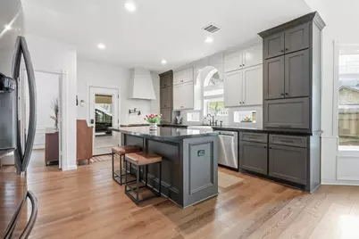 10 Raintree Place, The Woodlands, TX 77381 - Photo 22