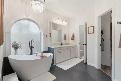 10 Raintree Place, The Woodlands, TX 77381 - Photo 18