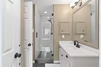 10 Raintree Place, The Woodlands, TX 77381 - Photo 40