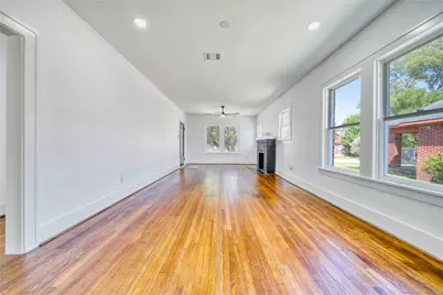 1569 Elliott Street, Houston, TX 77023 - Photo 10