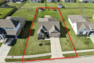 334 Lakeway Circle, Anahuac, TX 77514 - Photo 18