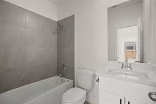 8311 Amber Summit Ln Ln, Angleton, TX 77515 - Photo 10