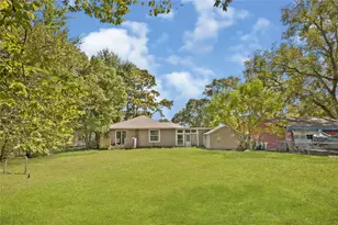 117 Pecan Dr, Baytown, TX 77520 - Photo 48