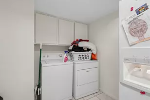 2100 Tanglewilde St, Houston, TX 77063 - Photo 32