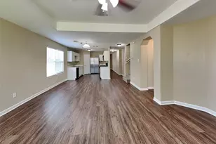8915 Chisholm Wood Ln, Houston, TX 77075 - Photo 4