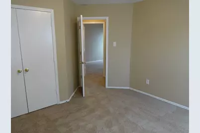 8915 Chisholm Wood Lane, Houston, TX 77075 - Photo 4