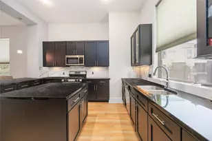 5639 Petty St, Houston, TX 77007 - Photo 16