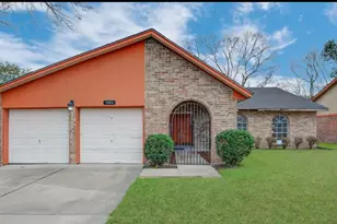 15823 Ruppstock Dr, Missouri City, TX 77489 - Photo 2