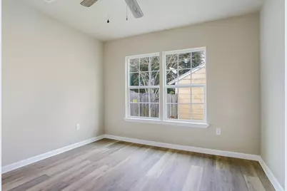 1120 17th Ave North, Texas City, TX 77590 - Photo 14