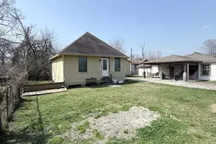 7234 Bywood St, Houston, TX 77028 - Photo 24