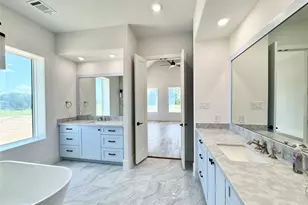 14260 Hargrove Ln, Washington, TX 77880 - Photo 18
