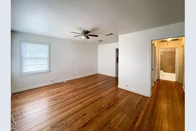 1241 Chevy Chase Drive, Angleton, TX 77515 - Photo 2