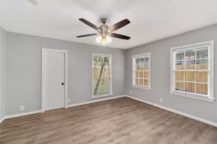 1110 Woods Dr, Liberty, TX 77575 - Photo 18