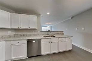 11703 Sunny Stream Dr, Tomball, TX 77375 - Photo 6