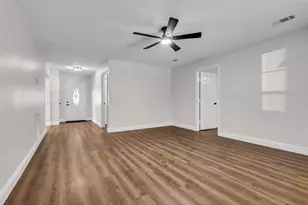 5945 Sinclair Dr, Montgomery, TX 77316 - Photo 10