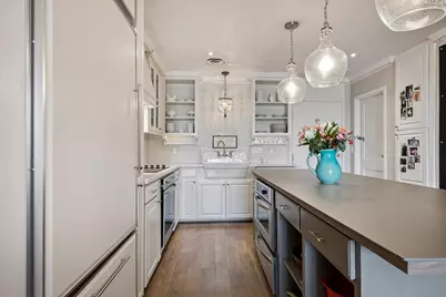 2929 Buffalo Speedway #A909, Houston, TX 77098 - Photo 4