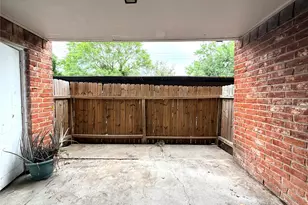 9201 Clarewood Dr, Houston, TX 77036 - Photo 8