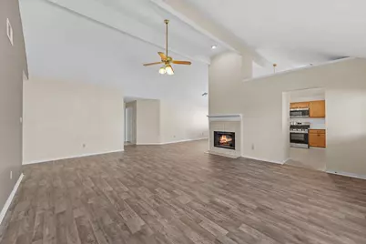 9402 Walnut Glen Drive, Houston, TX 77064 - Photo 12