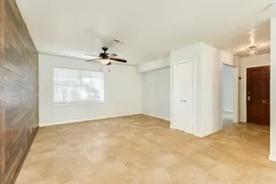 521 Sycamore St, Lake Jackson, TX 77566 - Photo 18