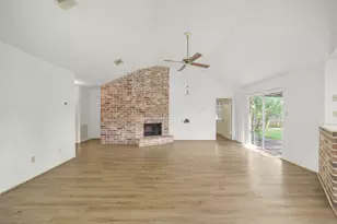 2714 Carson Dr, Katy, TX 77493 - Photo 4