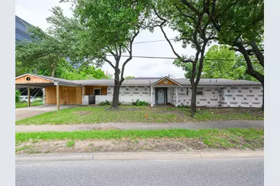 4660 Spruce Street, Bellaire, TX 77401 - Photo 1