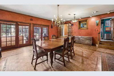 2036 Brentwood Drive, Houston, TX 77019 - Photo 8