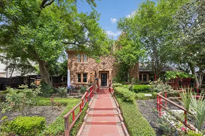 2036 Brentwood Drive, Houston, TX 77019 - Photo 1